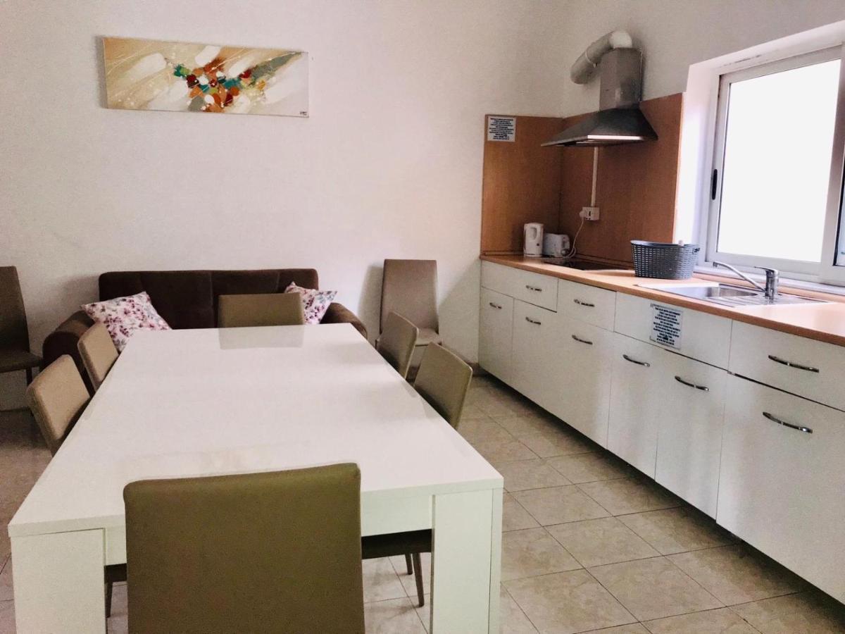 Ferienwohnung Point Elyseum Apartament San Ġiljan Exterior foto